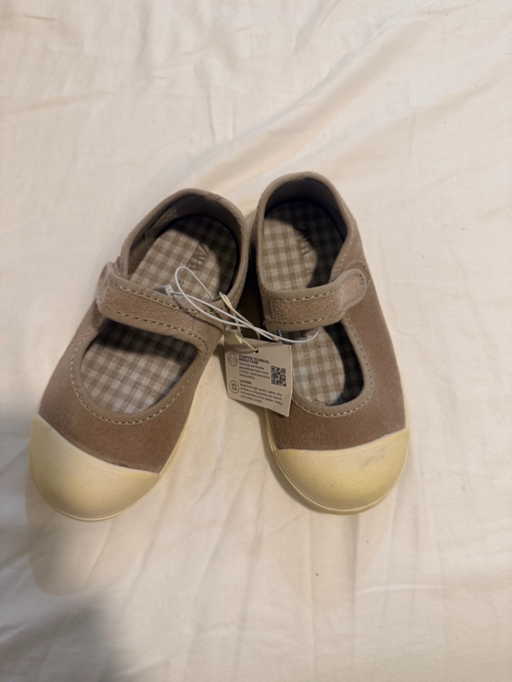 Zara Kids Taupe Mary Jane Shoes with Cream Toe Cap